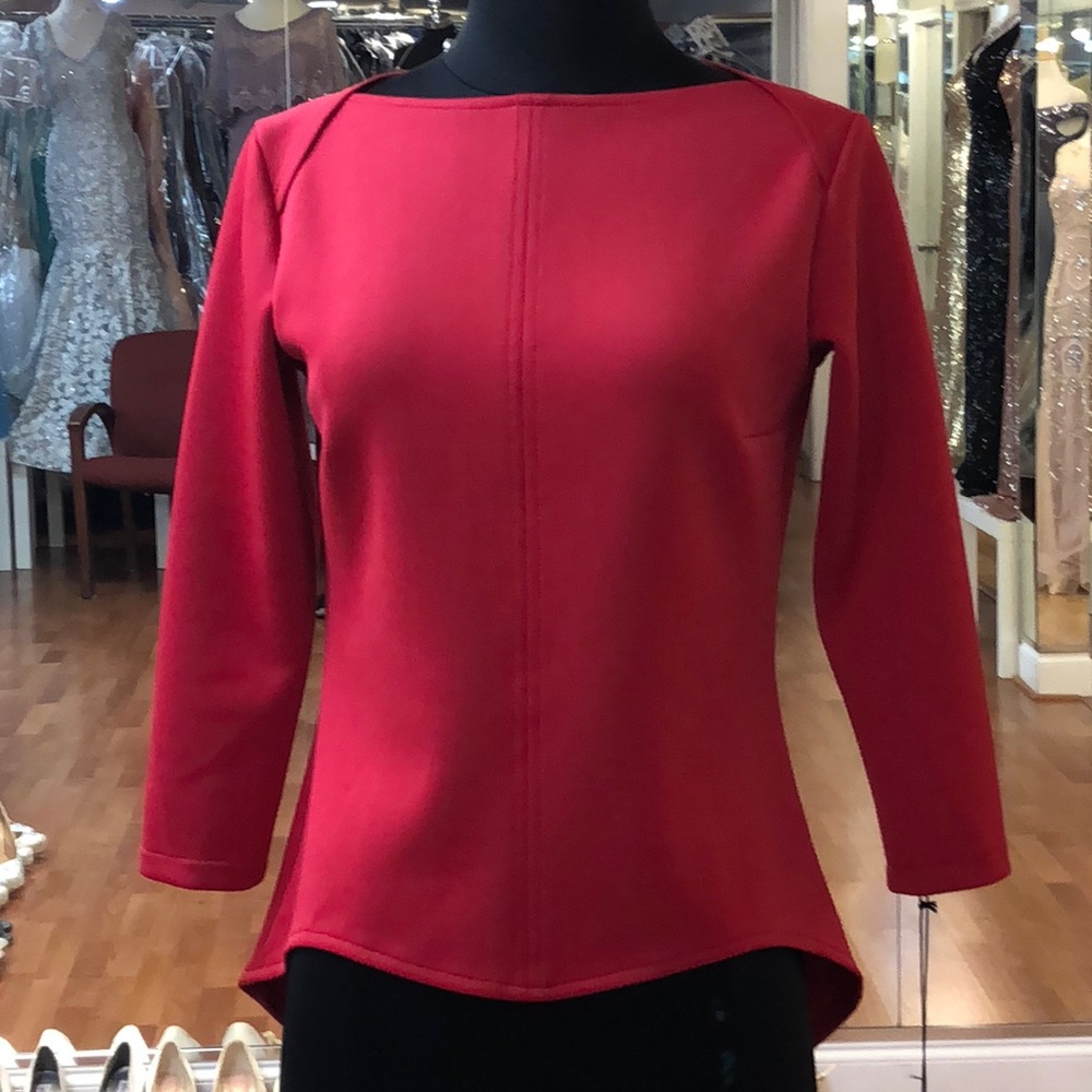Women’s casual top - red